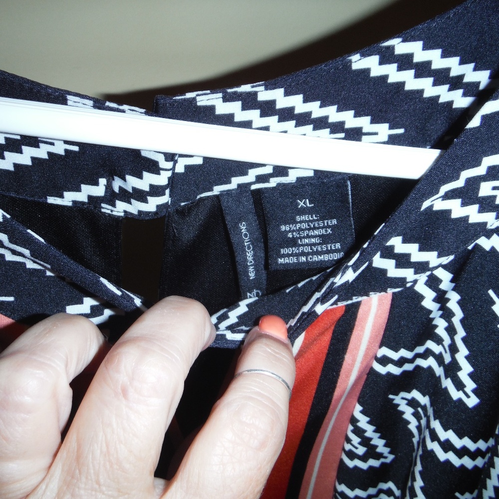 NEW DIRECTION XL DRESS - Picture 3 of 5